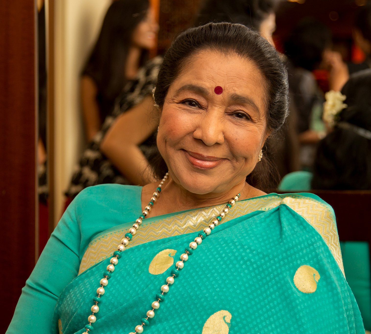 Asha Bhosle: A Timeless Icon of Grace and Music