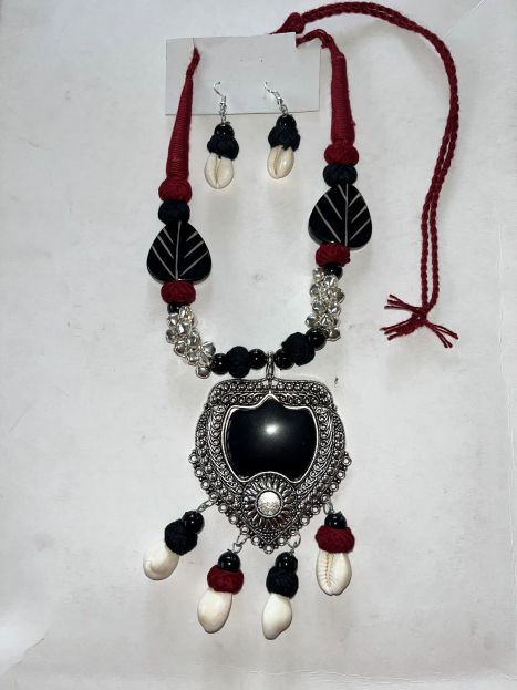 Handcrafted Oxidised Jewellery Necklace & Earring Set - Maroon and Black