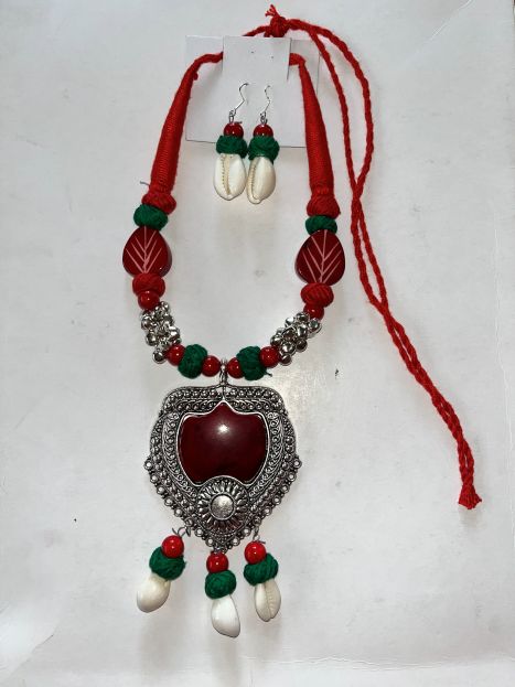 Handcrafted Oxidised Jewellery Necklace & Earring Set - Red and Green