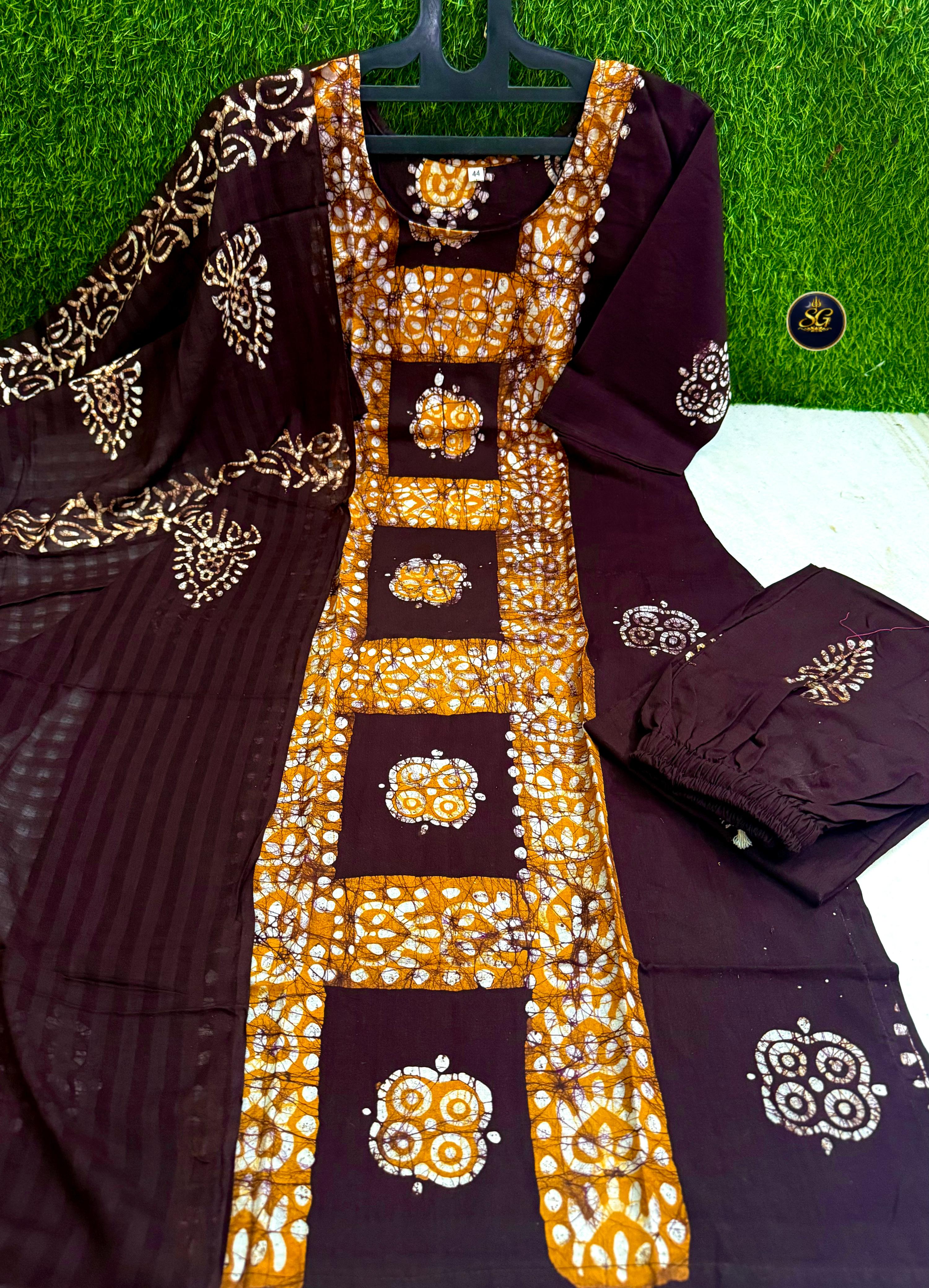 Batik Printed Kurti Plazzo and Dupatta Set in premium cotton fabric - Magenda1