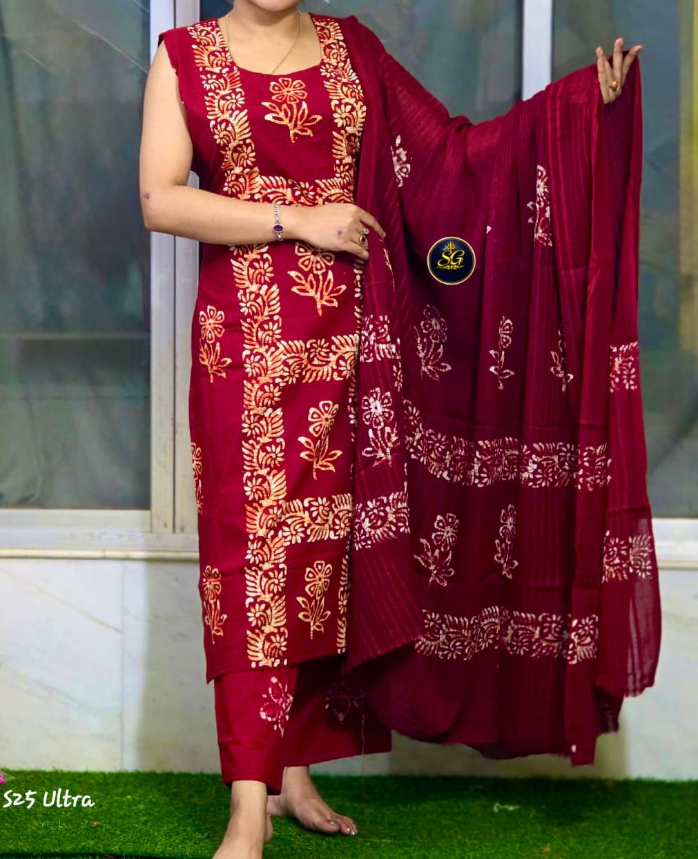 Batik Printed Kurti Plazzo and Dupatta Set in premium cotton fabric - Red2