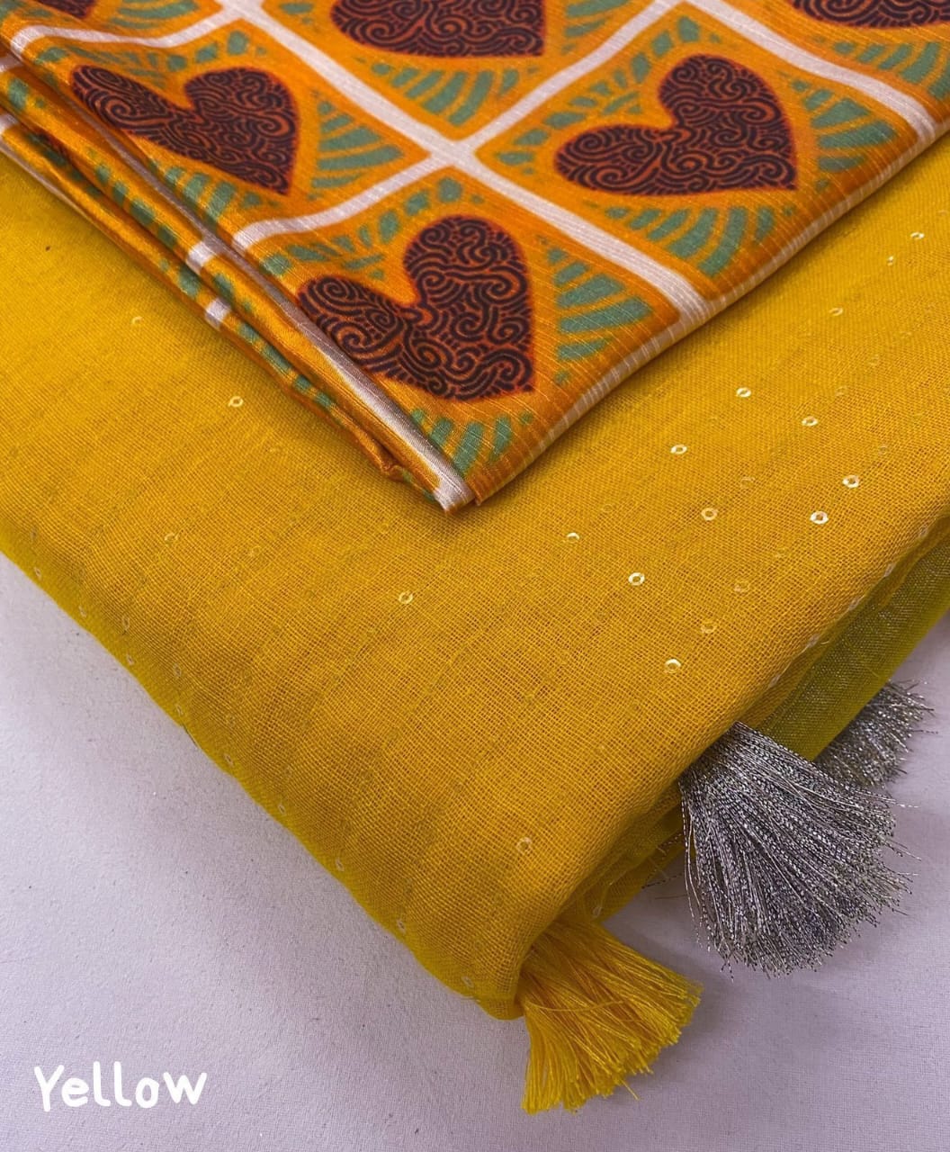 Linen Saree with Self Weaving Checks & Golden Border - SKU5