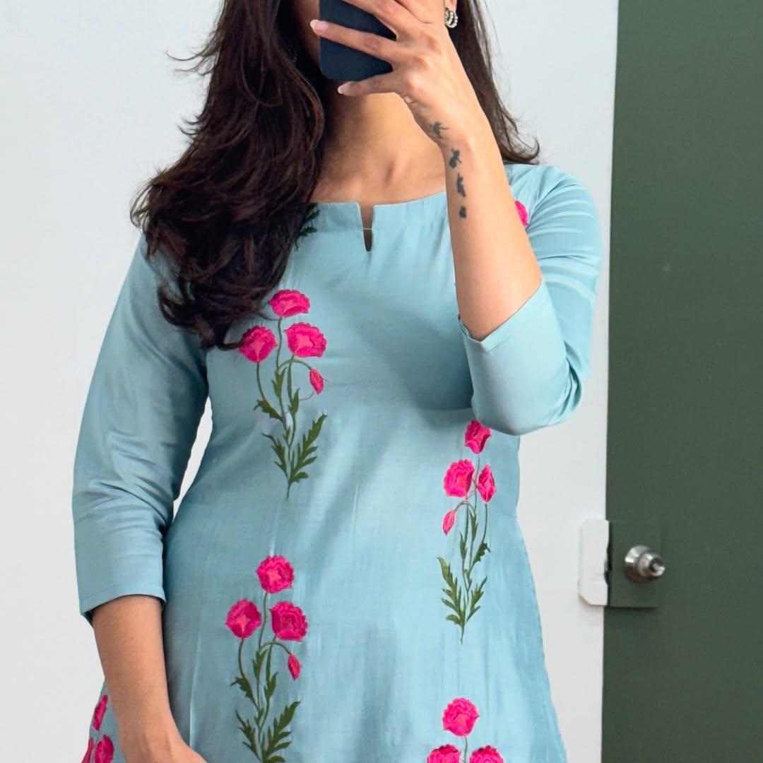 Beautiful Butta machine embroidery Suit Set for a graceful look