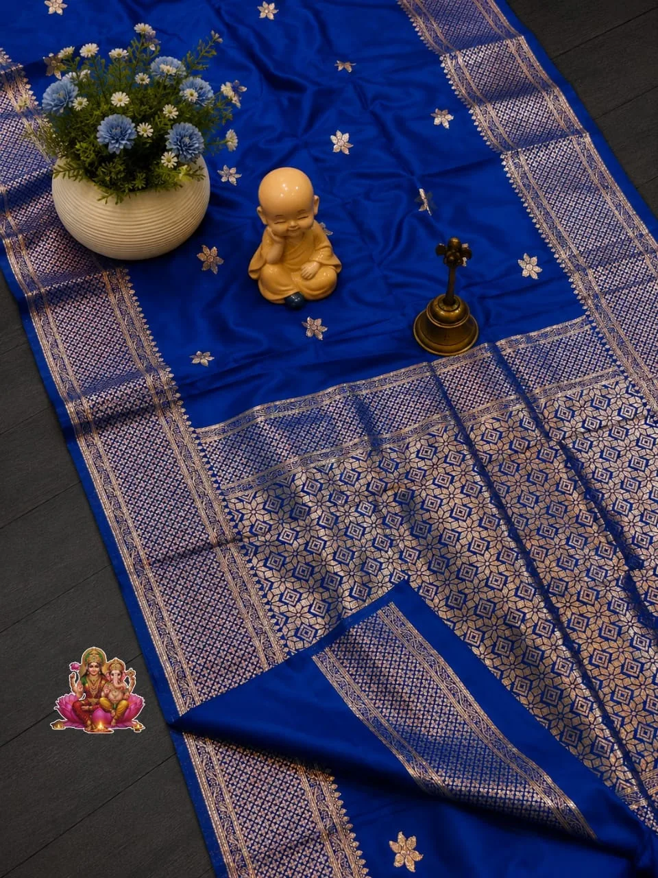Beautiful Tanchoi Katan Silk Saree - Blue