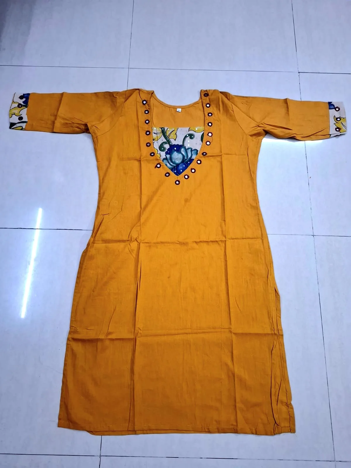 Pen Kalamkari Cotton Kurti – Ethnic Elegance - Beige