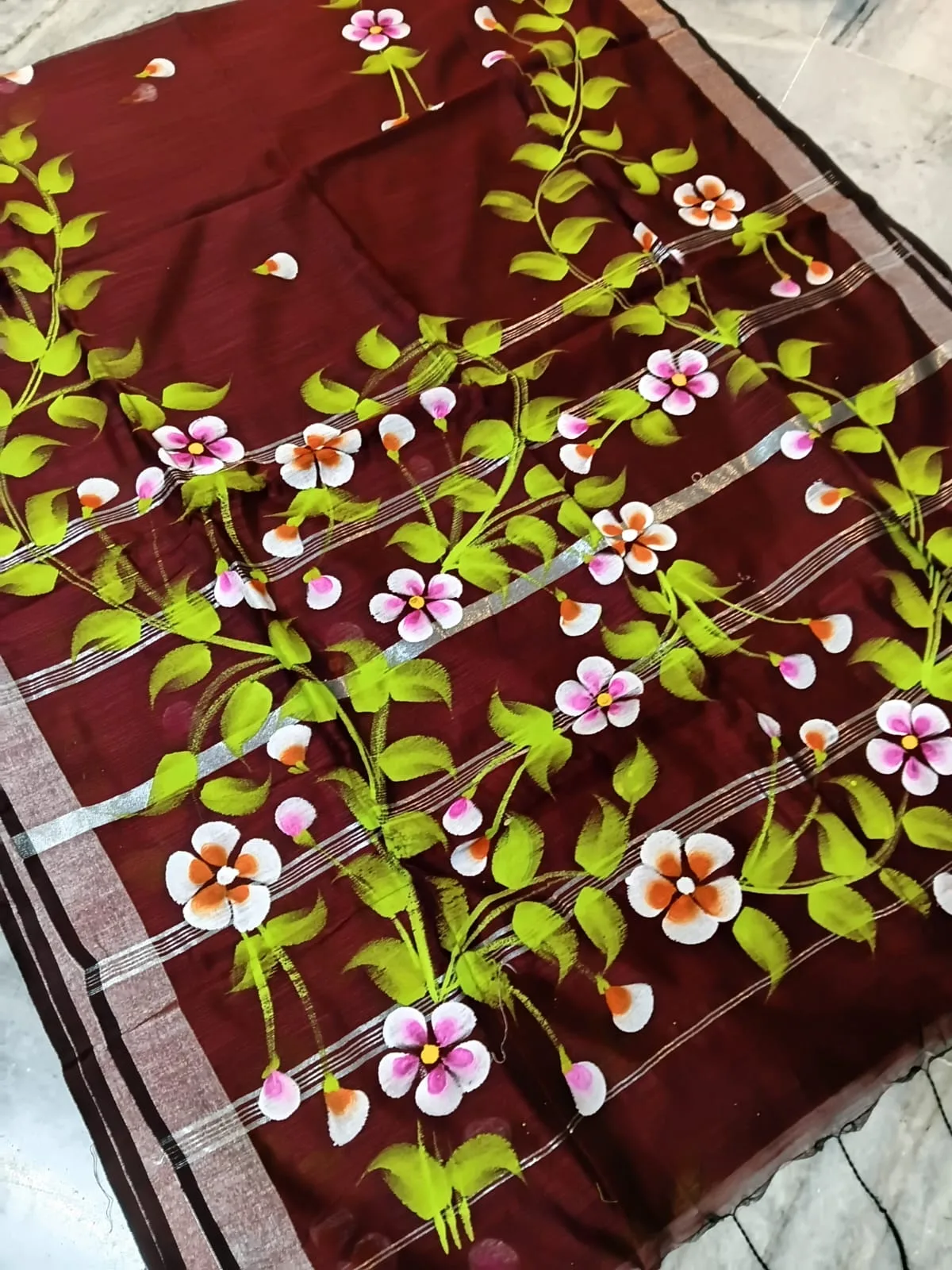 Hand-Painted Handloom Saree – Traditional Festive Elegance - Maroon