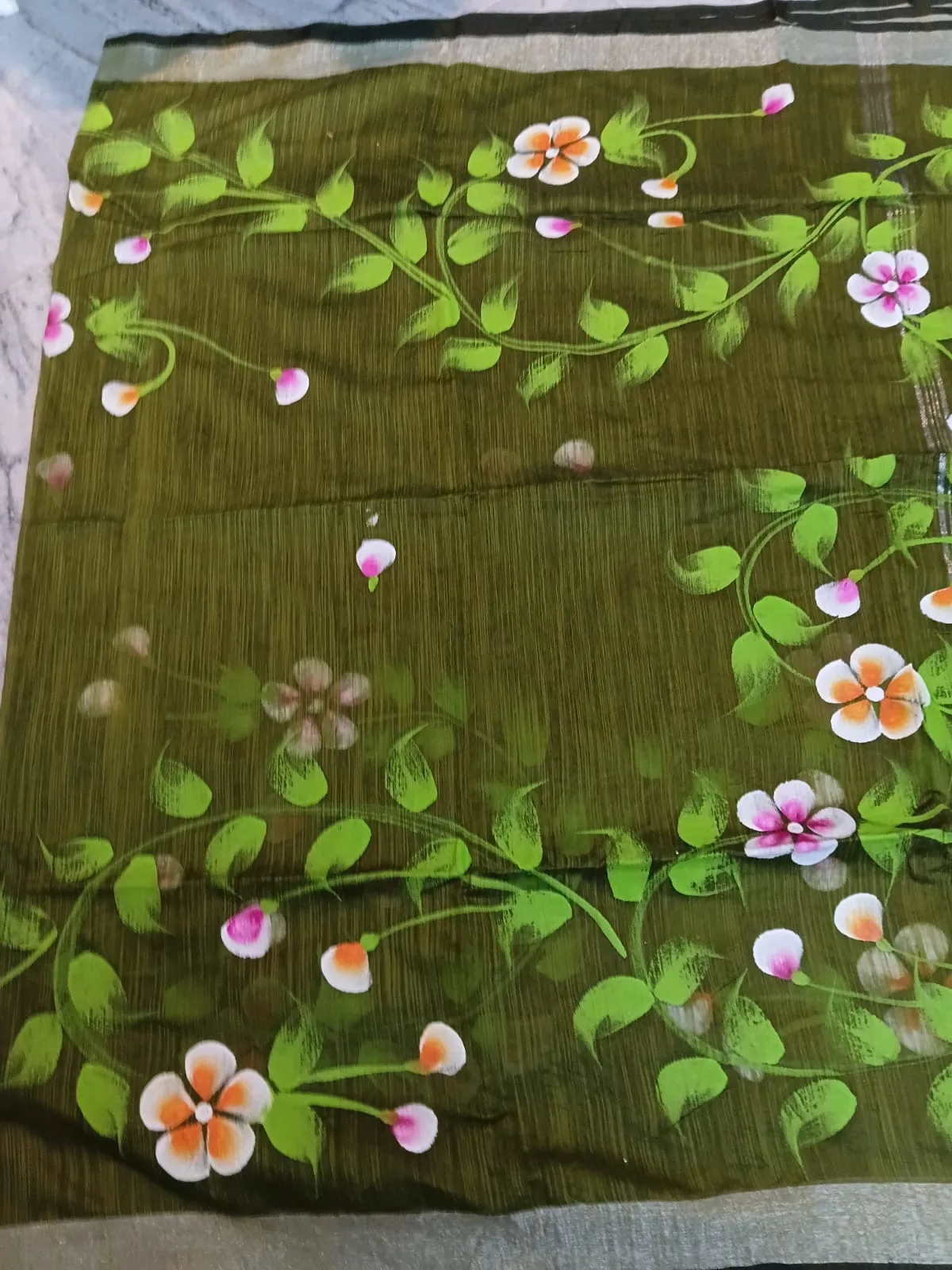 Hand-Painted Handloom Saree – Traditional Festive Elegance - Green